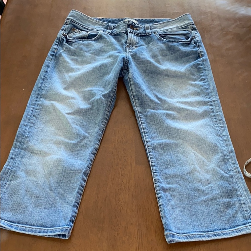 Jean Capri